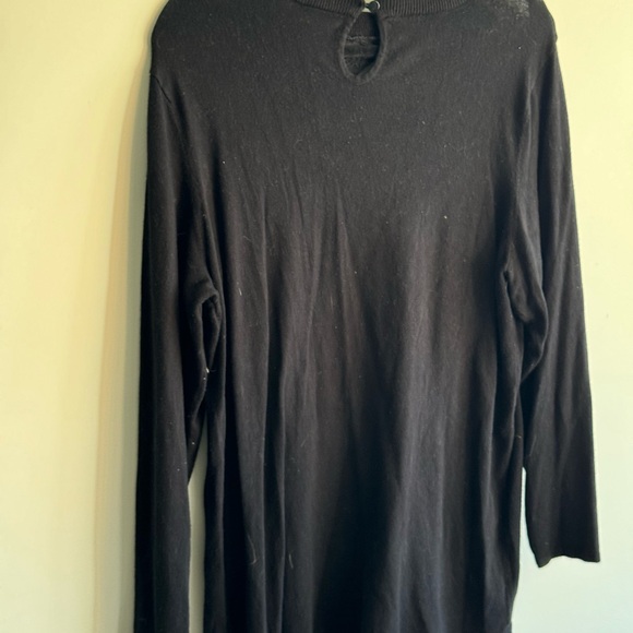 Torrid Pullover Lace Keyhole Sweater size 2x - Picture 13 of 16